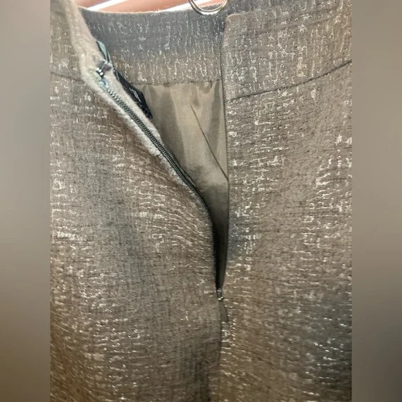 Elegant Brown Skirt - Picture 5 of 7